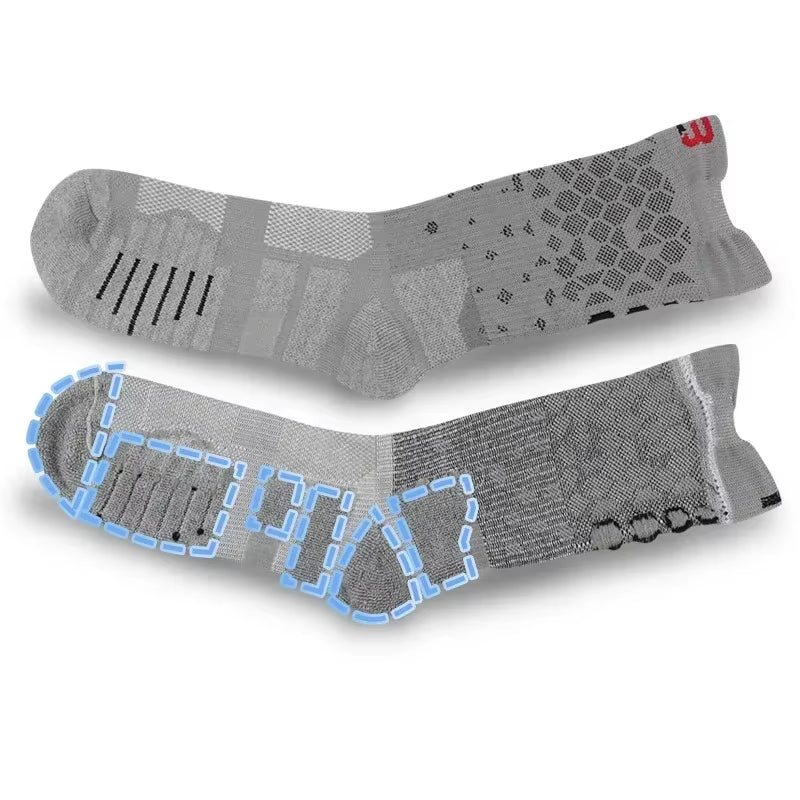 Shock-Absorbing Sports Socks – Breathable, Honeycomb Design for Men & Women